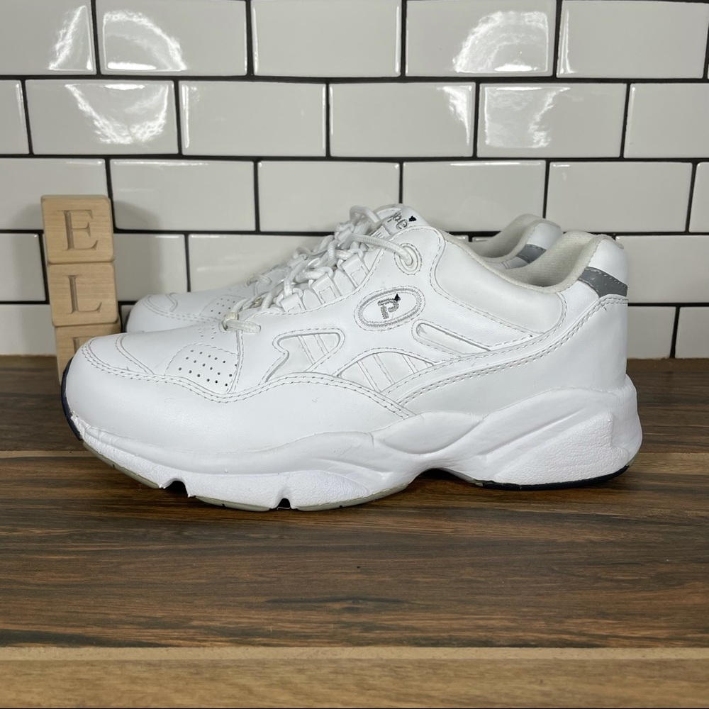 Propet Stability Walker Men's Size 8 Shoes White Comfort Walking Sneaker